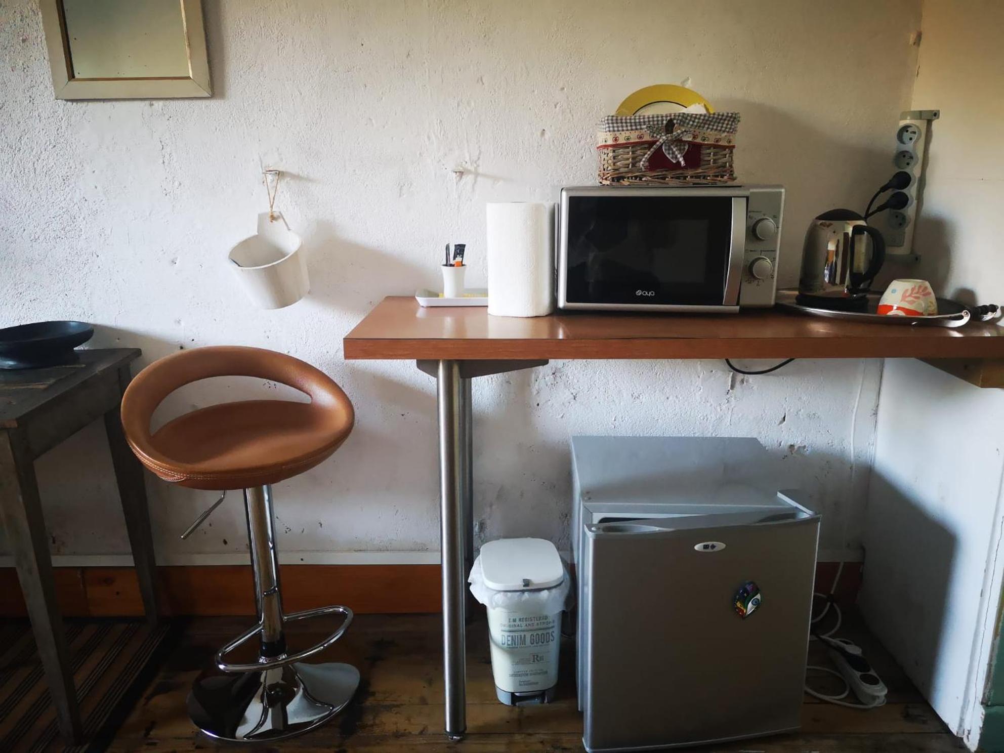 Chambres Avec Salle De Bains Et Cuisine En Centre Ville Argenton Sur Creuse Eksteriør billede